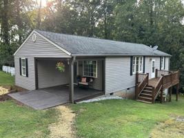 featured image of 297 Fife Dr