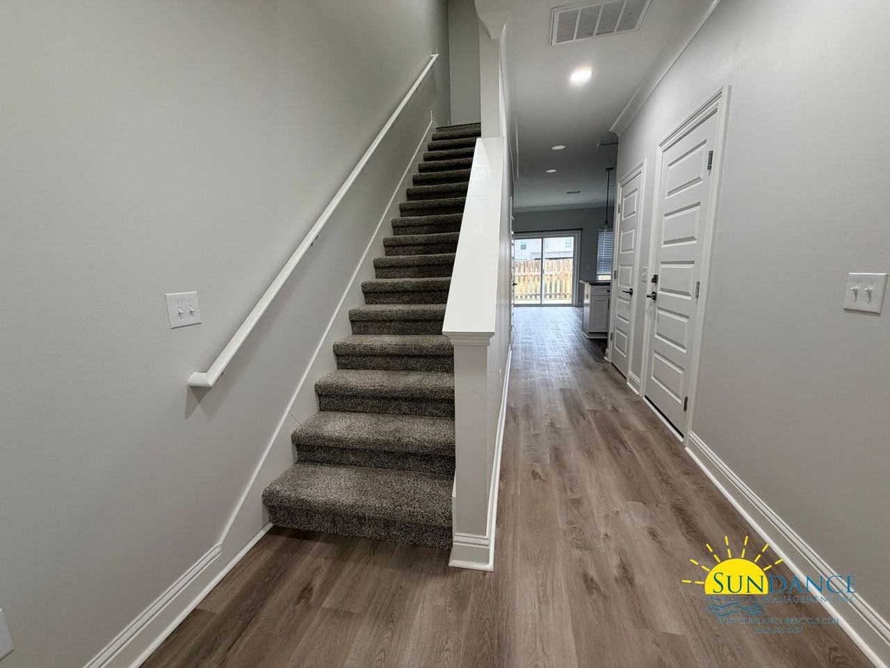 691 Woodlawn Ave Nw - Photo 7 of 18