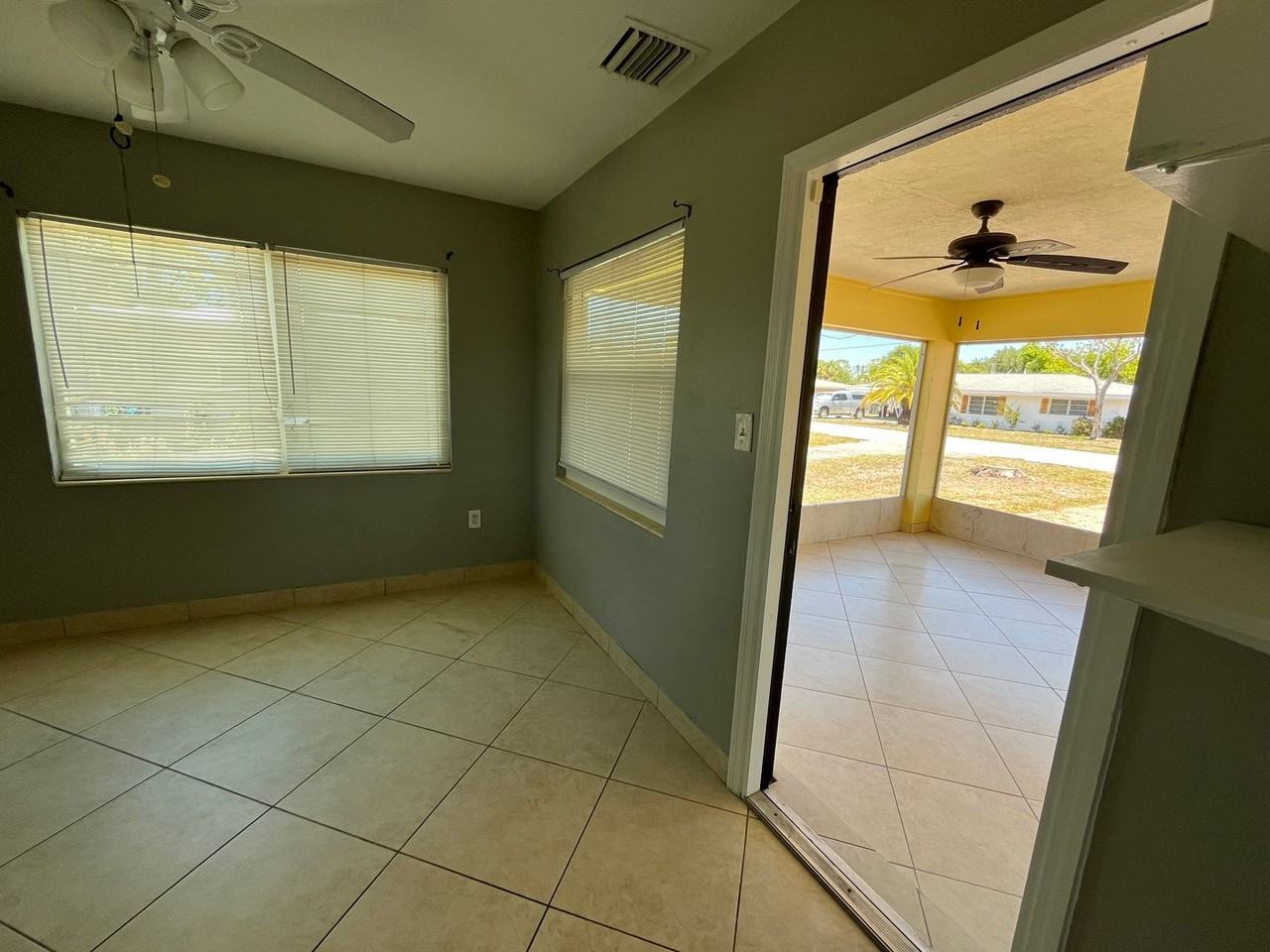 2154 Inner Cass Cir - Photo 7 of 22