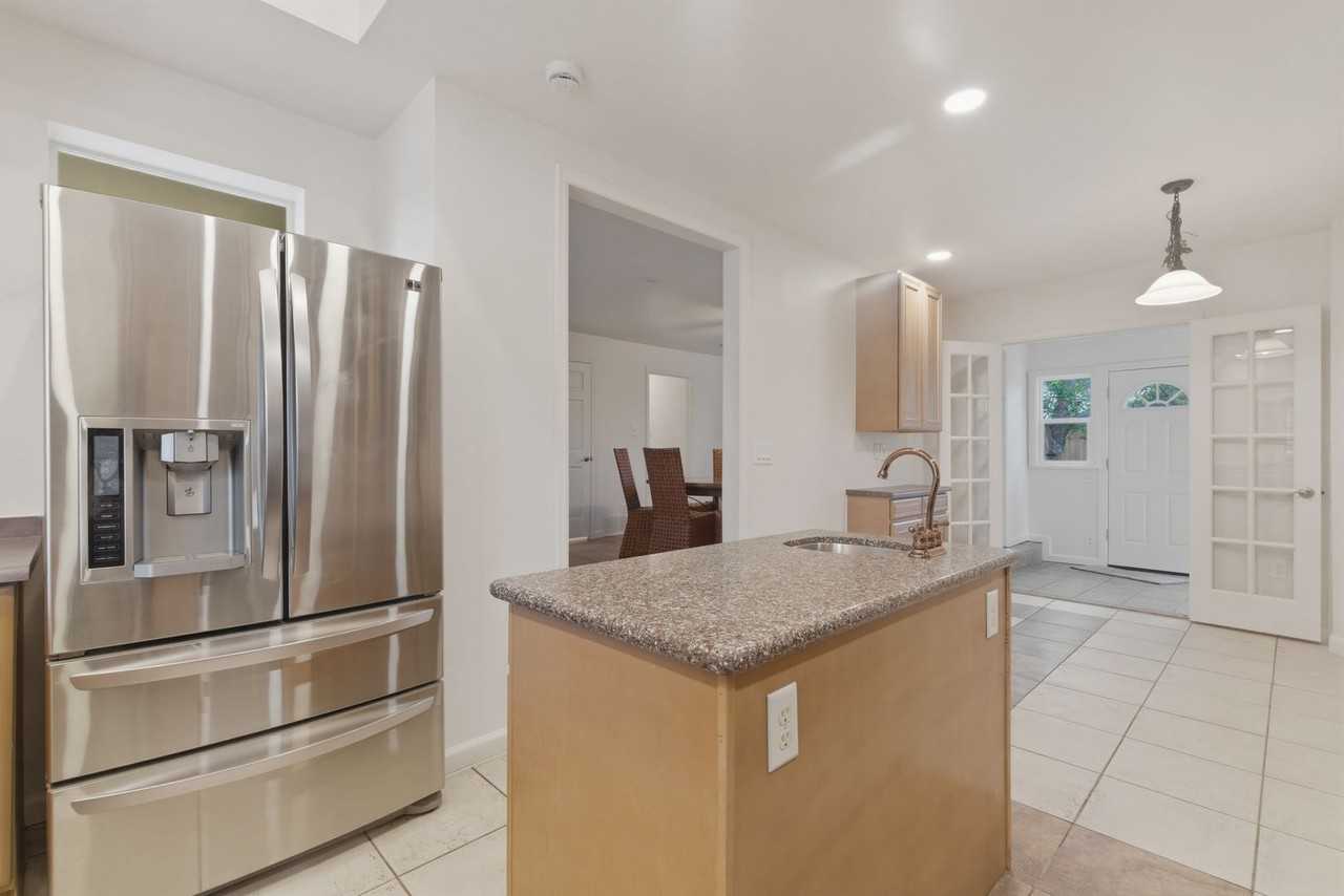 8111 E Briarwood Blvd - Photo 2 of 44