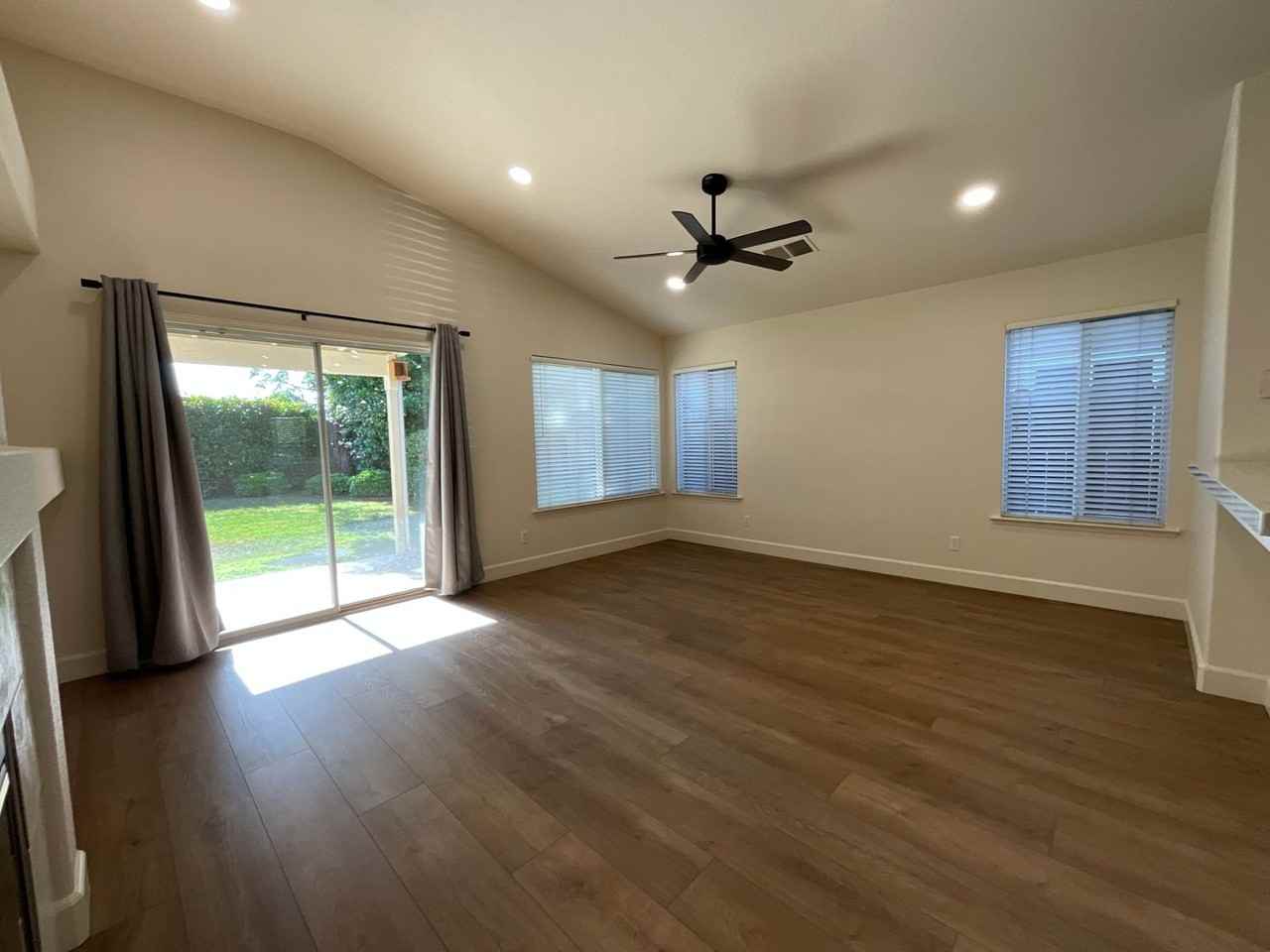 9690 N Shannon Ave - Photo 5 of 22