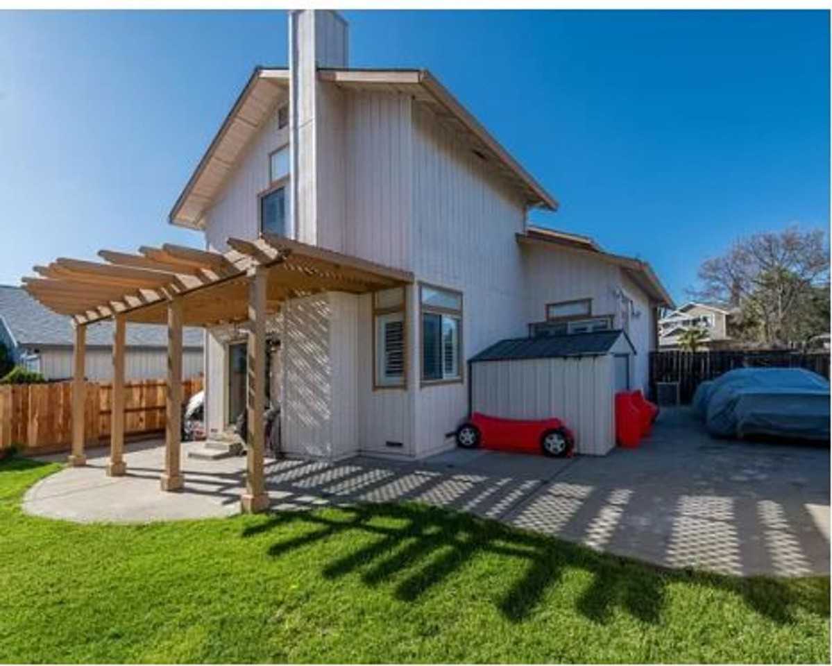 398 Aaron Cir - Photo 5 of 22