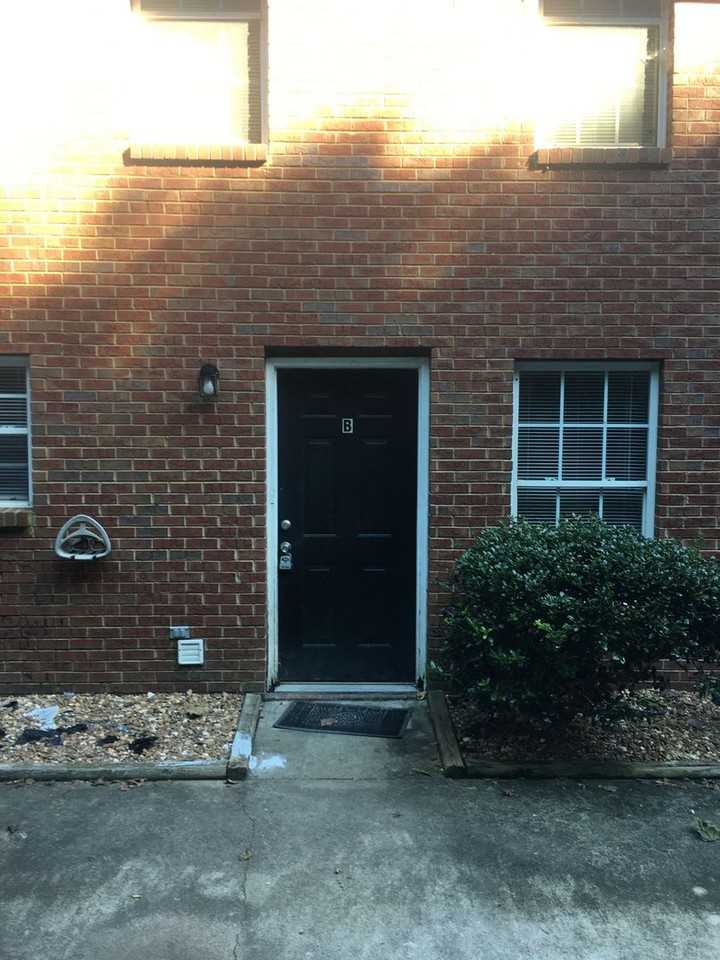 24 Dodd Blvd Se #B - Photo 7 of 24