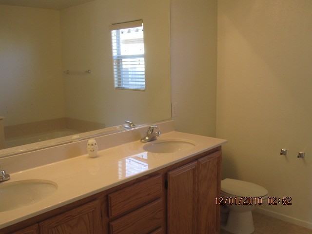 11716 Garland Grove Ln - Photo 5 of 9