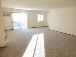 featured image of 716 Mansfield Ct