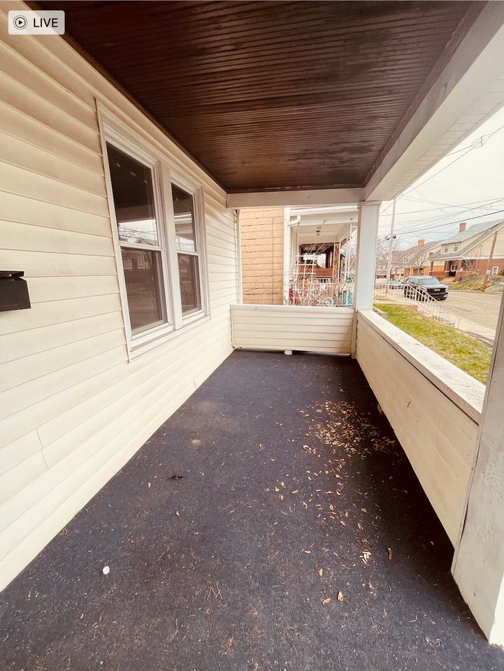 107 Ridgewood Ave - Photo 3 of 27