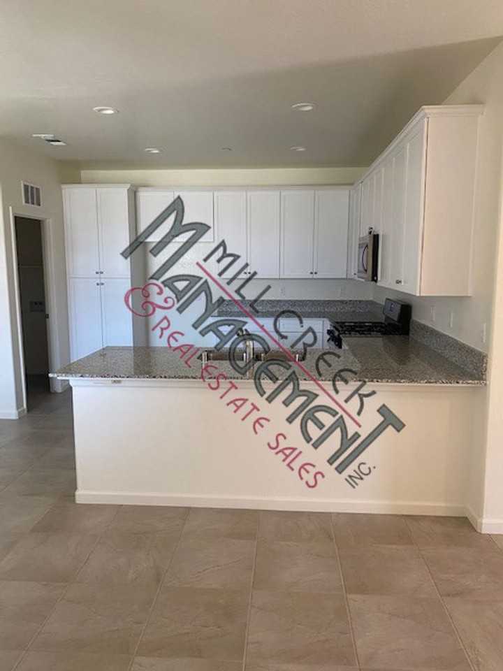 3909 W Nellis Ave - Photo 2 of 17