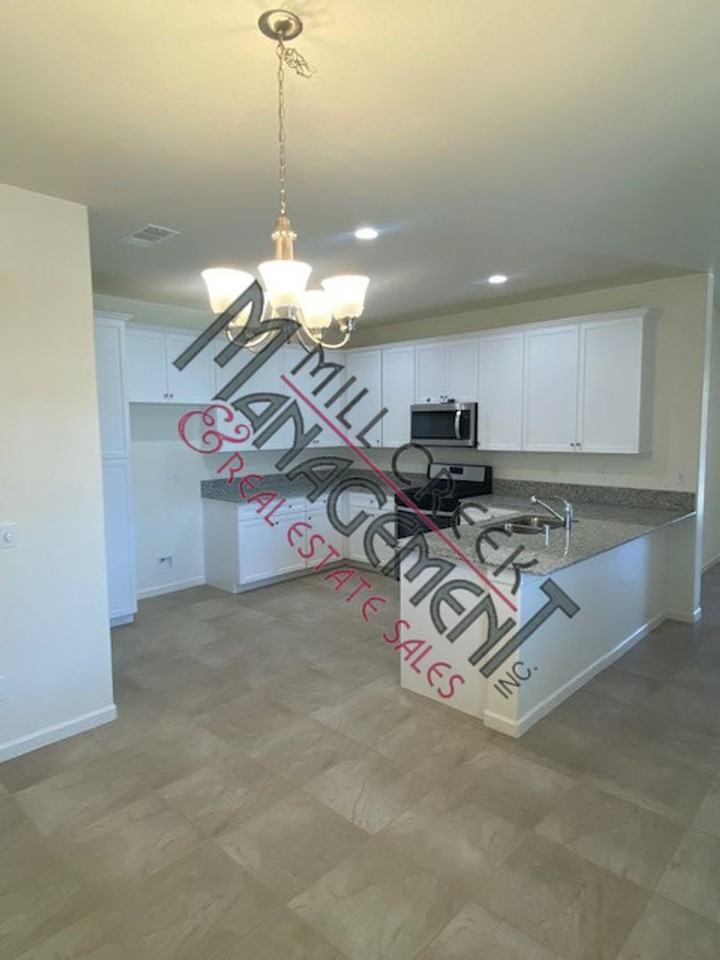 3909 W Nellis Ave - Photo 3 of 17