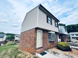 featured image of 151 Kitty Hawk Sq