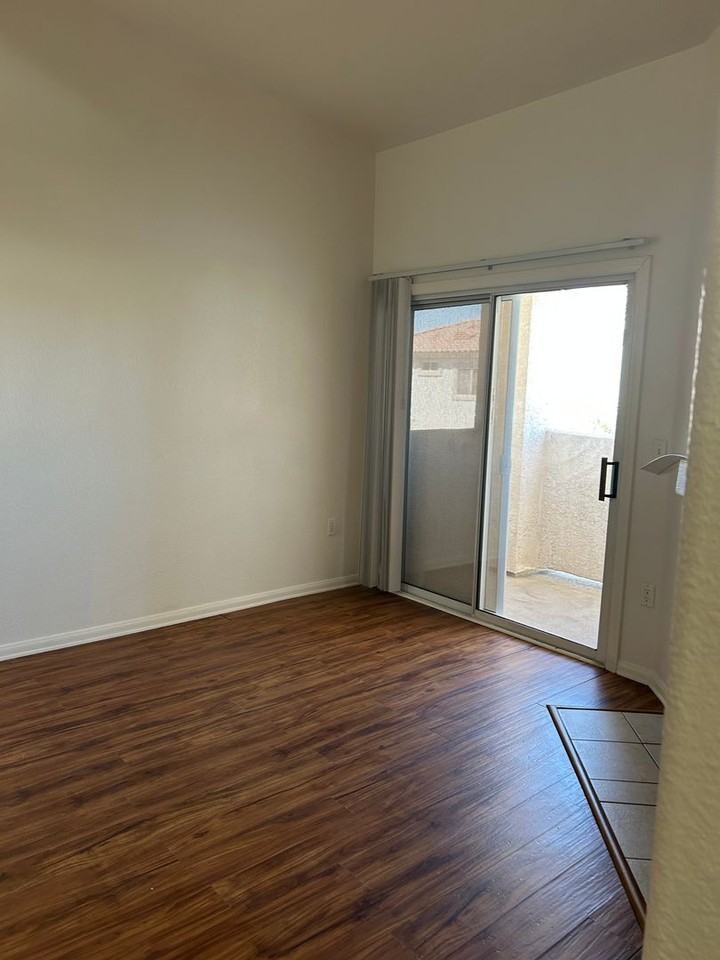 855 N Stephanie St #1123 - Photo 6 of 25