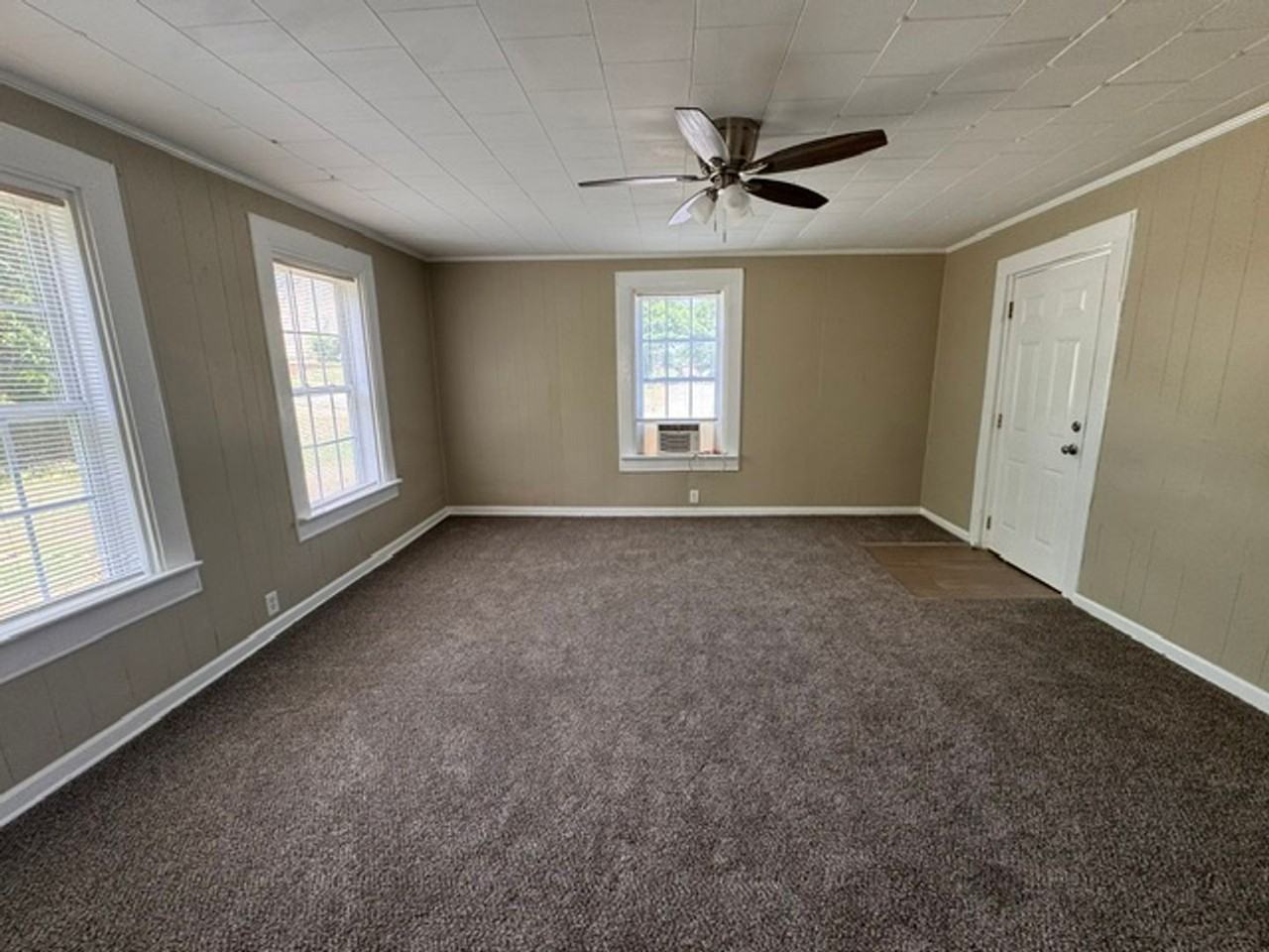 23 Cary St - Photo 3 of 7