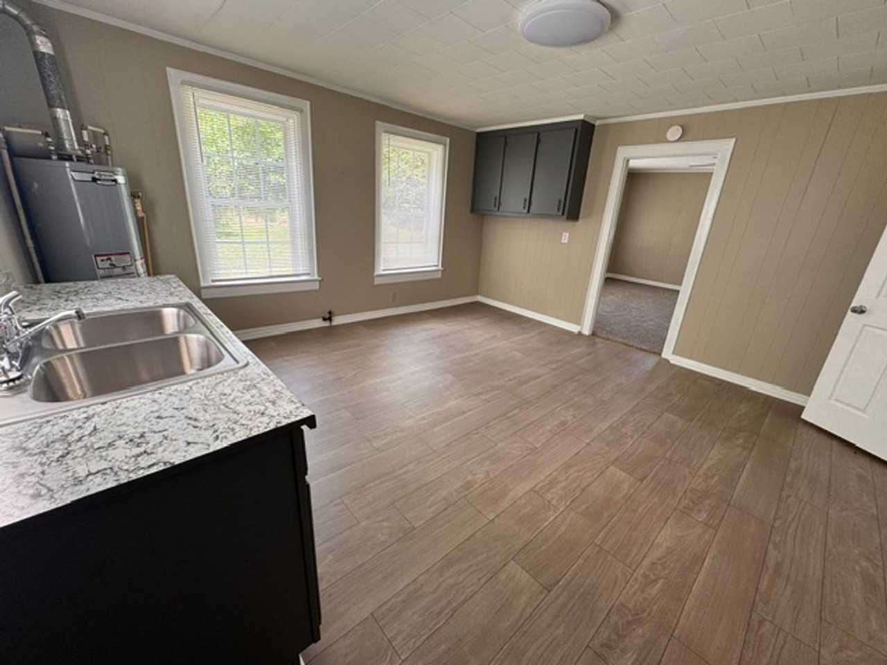 23 Cary St - Photo 5 of 7