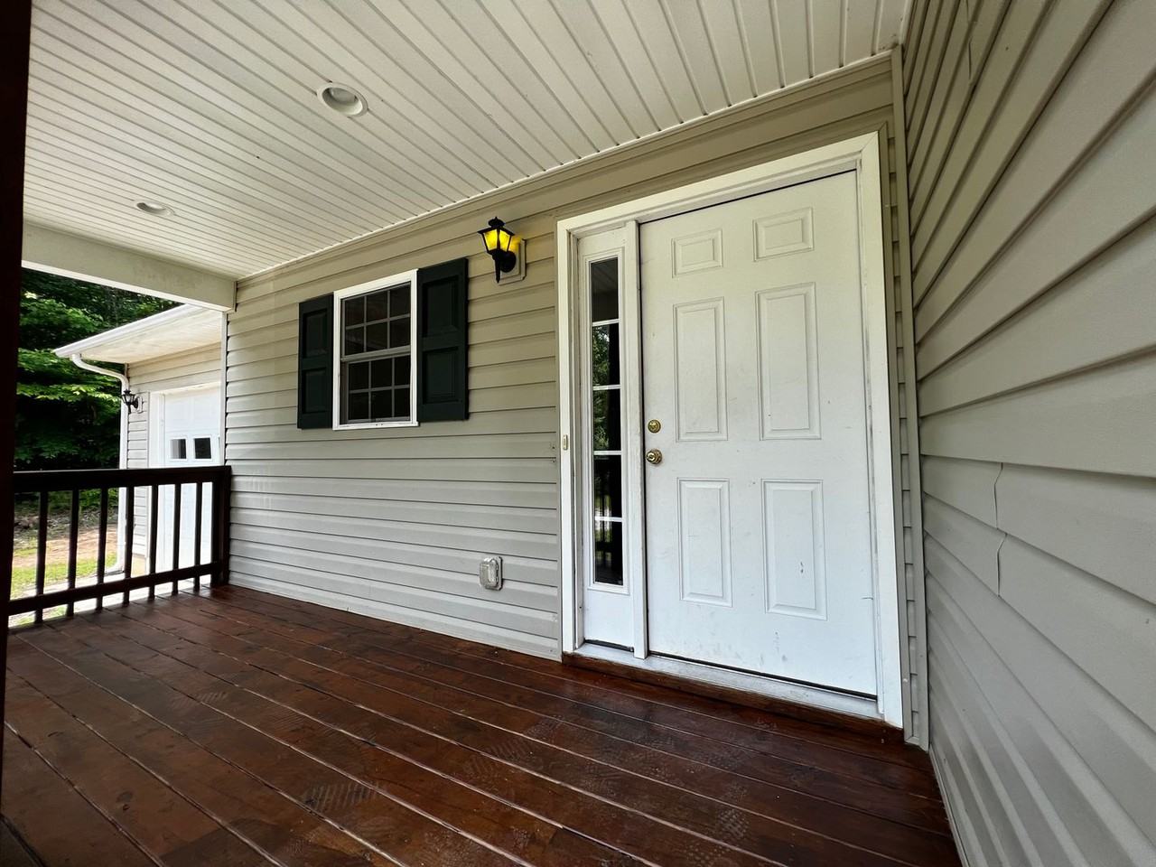 596 Landing Rd - Photo 2 of 19