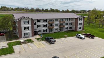 featured image of 940 S 27th St