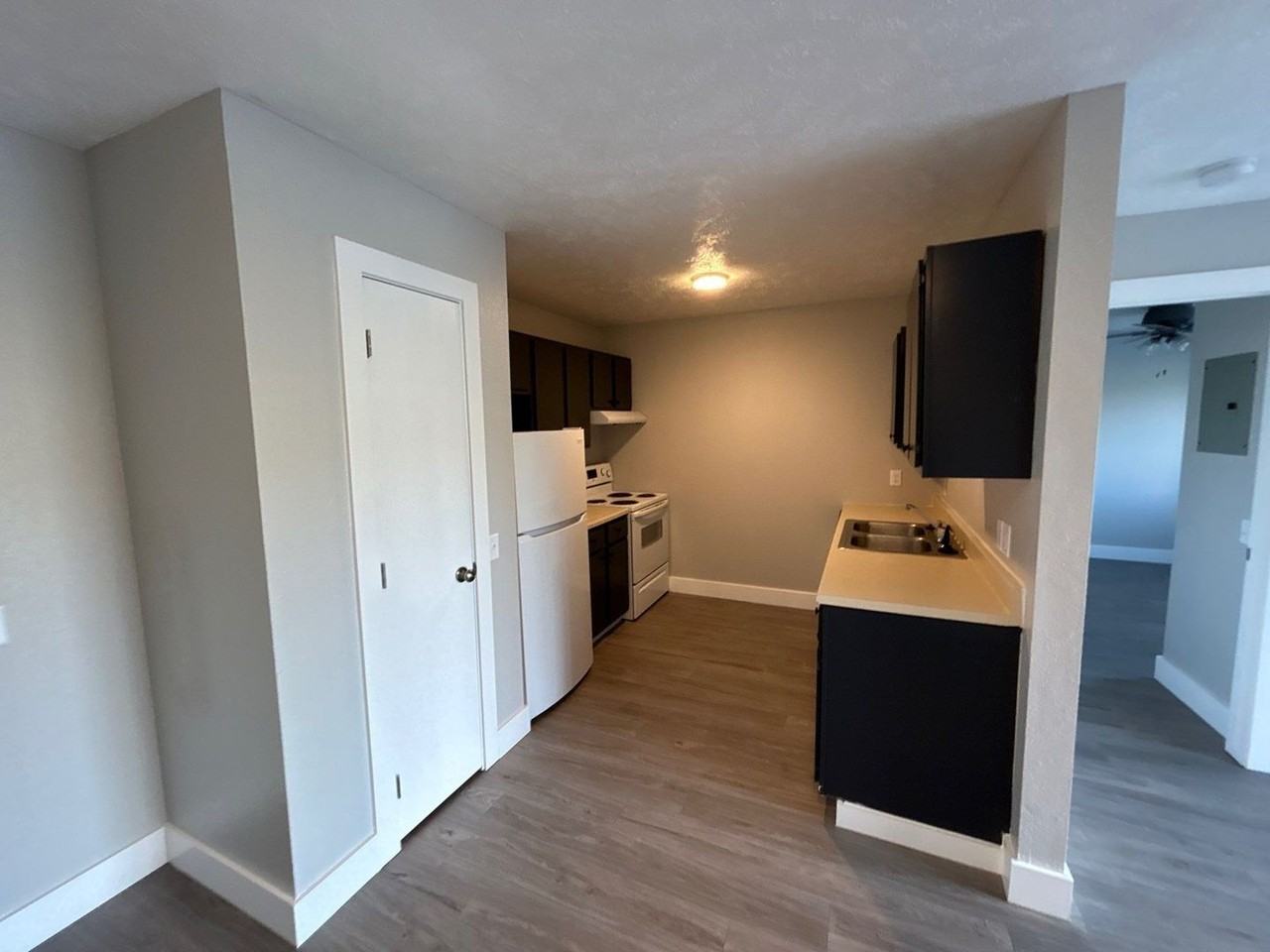 940 S 27th St (Clarinda, IA) - Photo 2 of 15