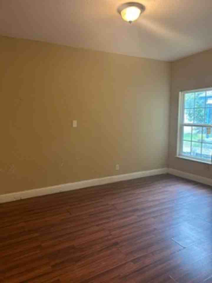 3515 York St - Photo 4 of 8