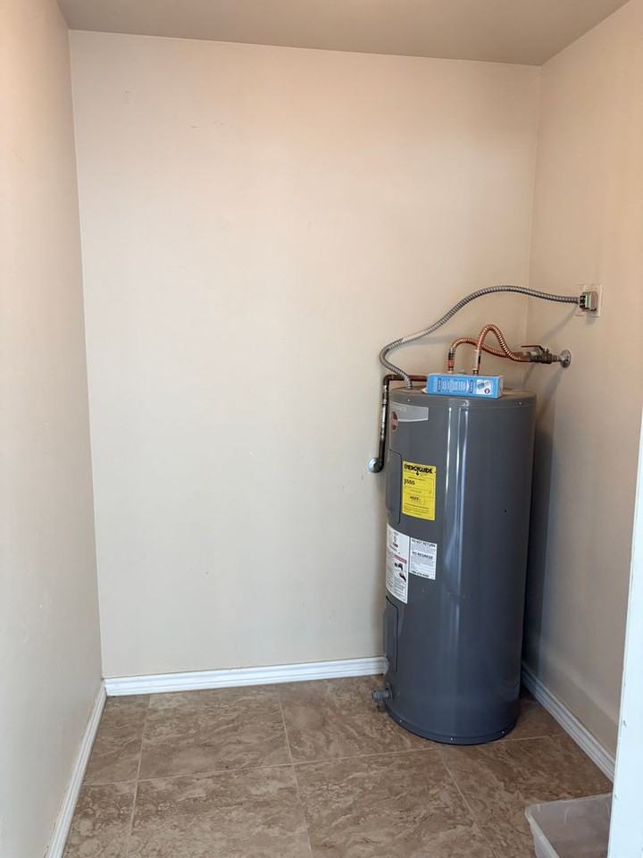 860 N Mcqueen Rd #1159 - Photo 7 of 26