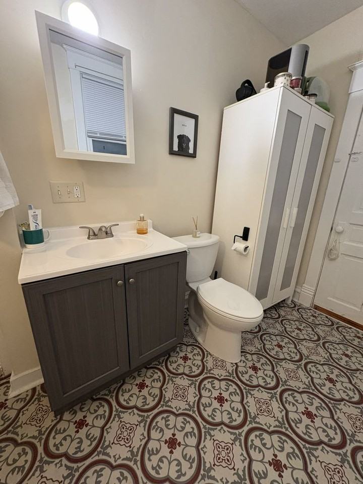 503 S Race St - Photo 6 of 24