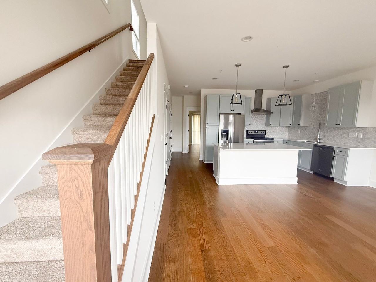 202 Allison Way - Photo 2 of 36
