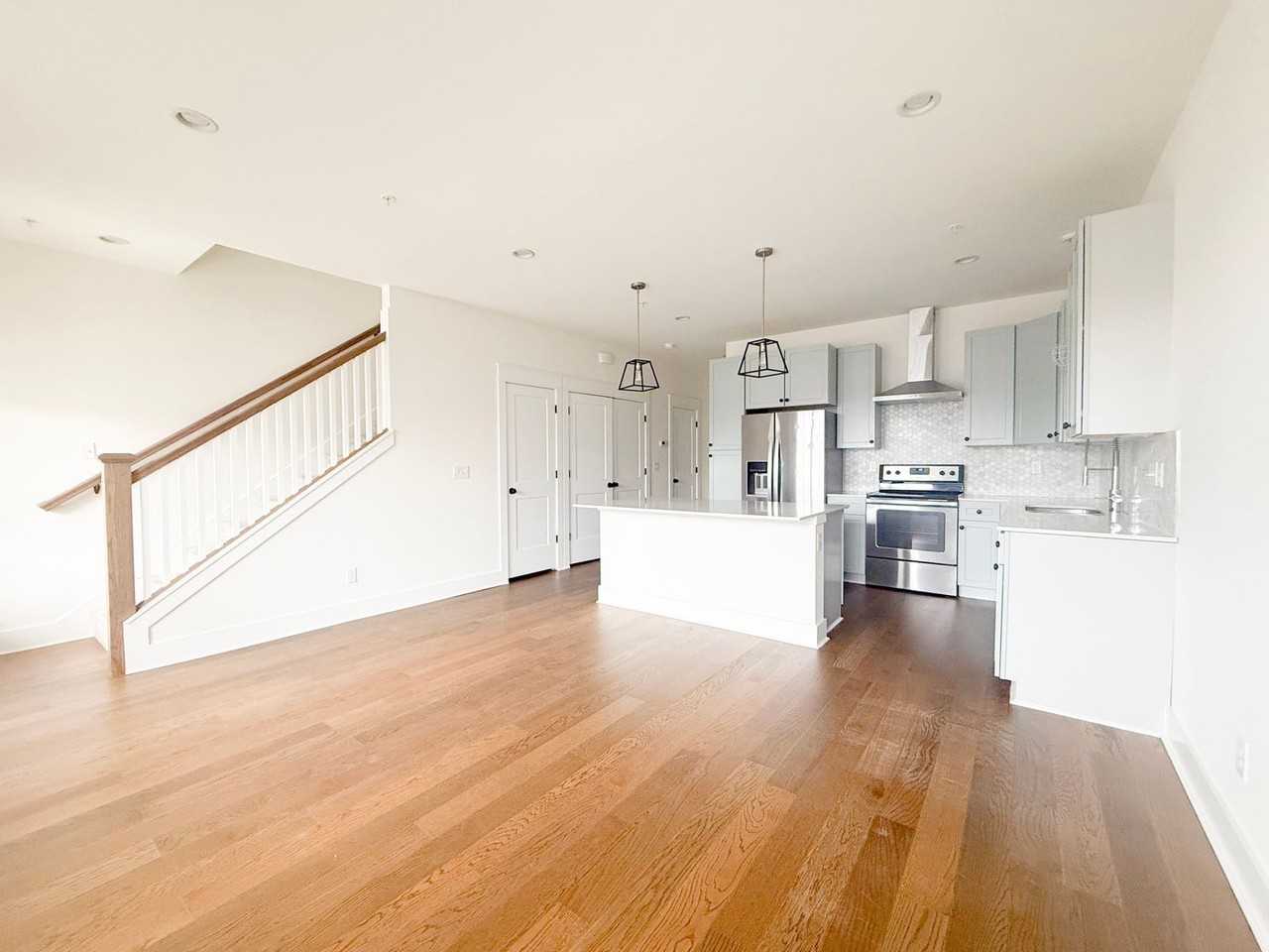 202 Allison Way - Photo 4 of 36