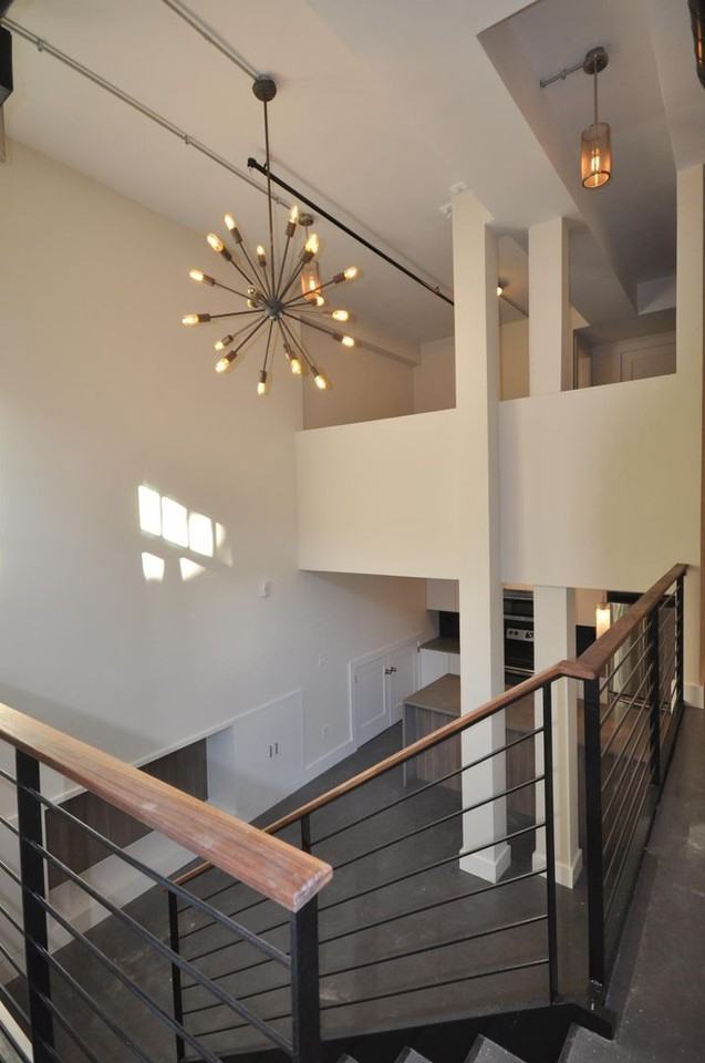 663 Massachusetts Ave - Photo 5 of 11