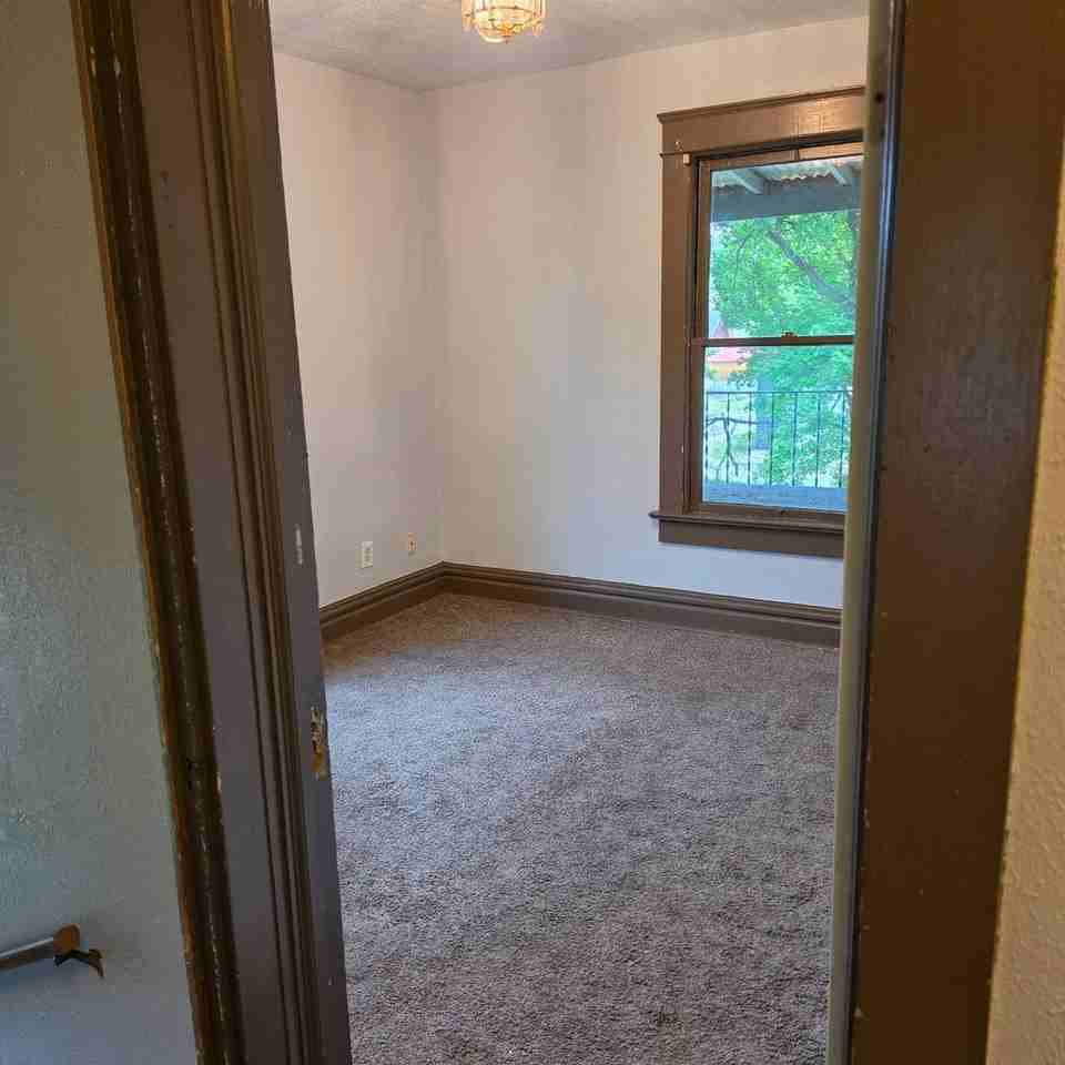 1904 Highland Ave #2 - Photo 4 of 4