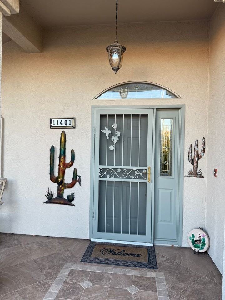 11401 E Medina Ave - Photo 2 of 34