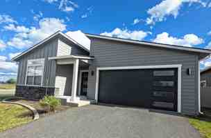 featured image of 4340 N Donovan Ln
