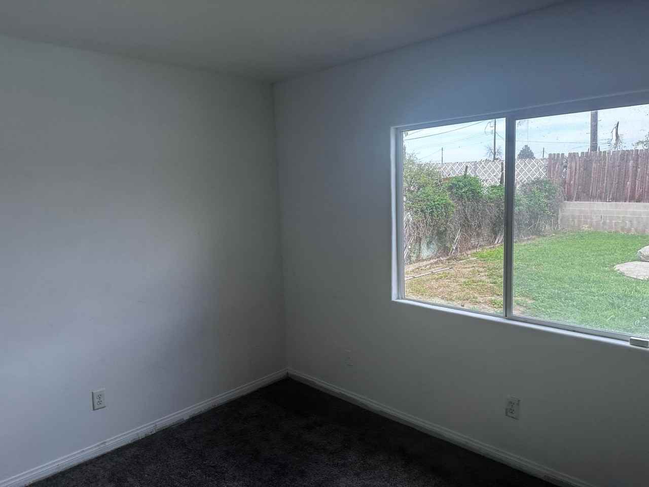 400 Teakwood Dr - Photo 5 of 5