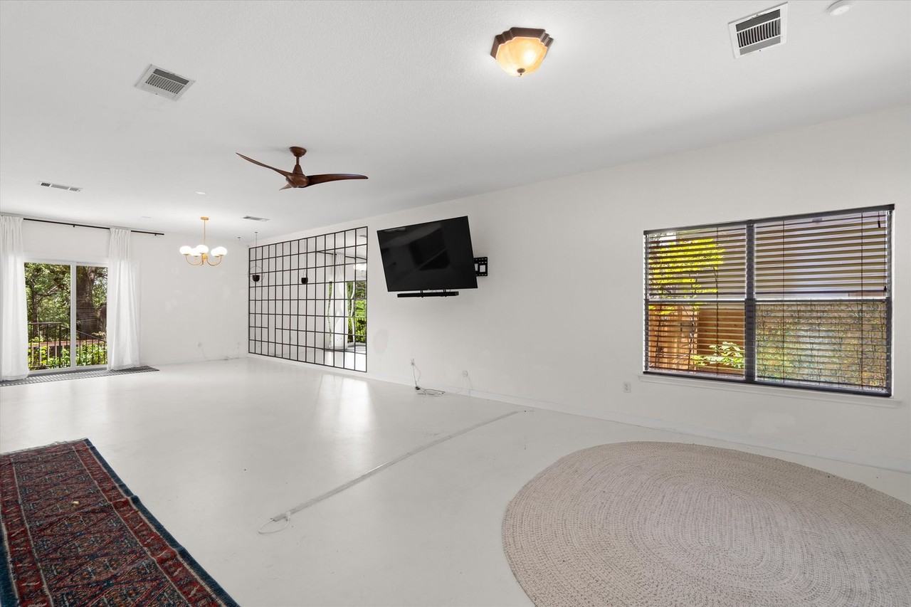 8353 Steamline Cir - Photo 6 of 42
