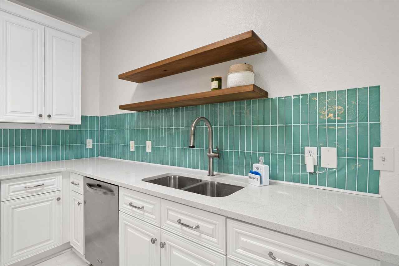 8353 Steamline Cir - Photo 6 of 42