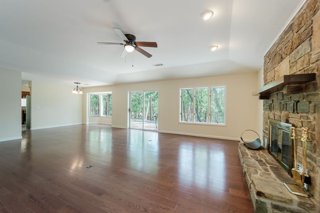 4 Lopez Cir - Photo 7 of 32