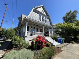 featured image of 103 Ne Sacramento St
