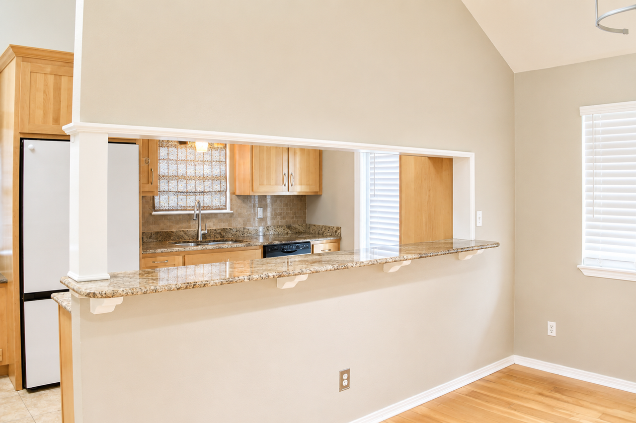 2143 Yardley Cir - Photo 7 of 19