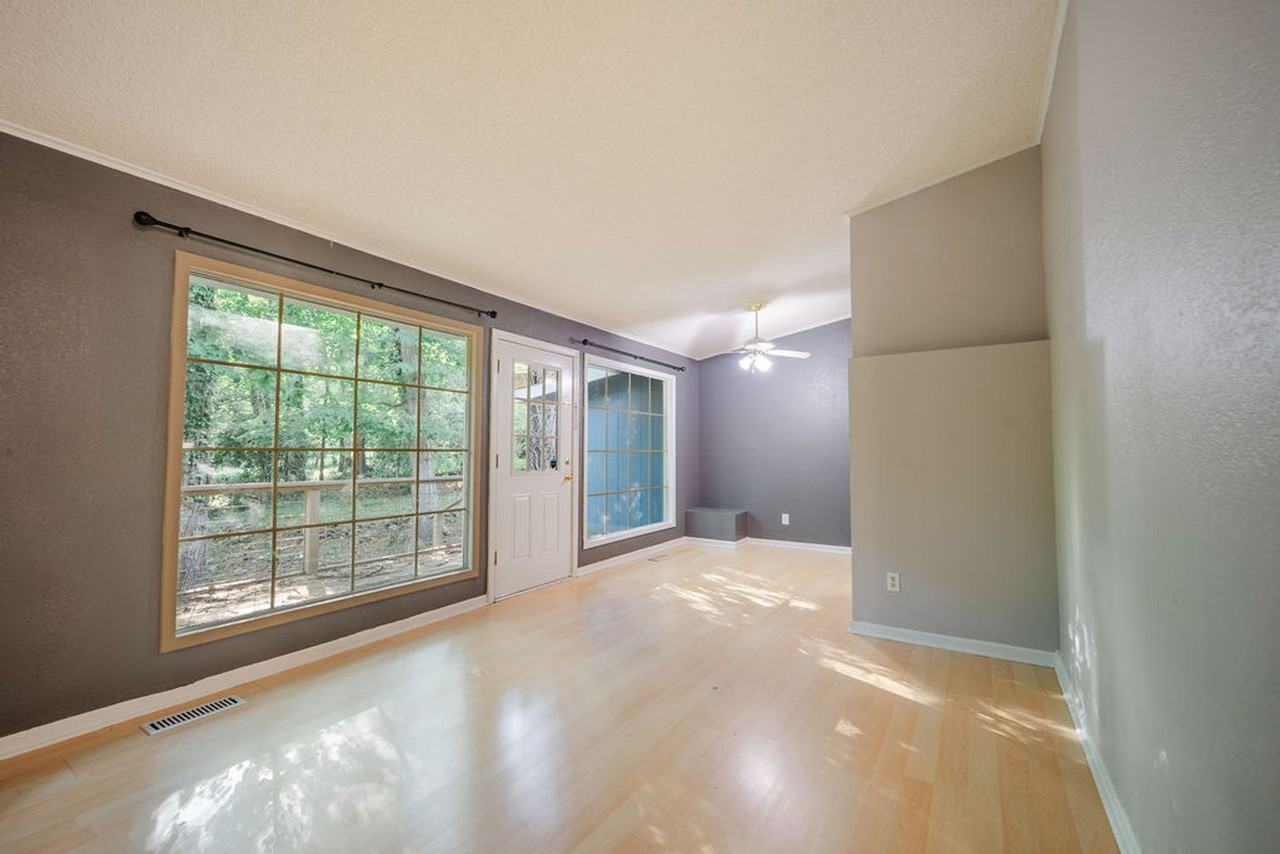 6 Tomino Way - Photo 2 of 18