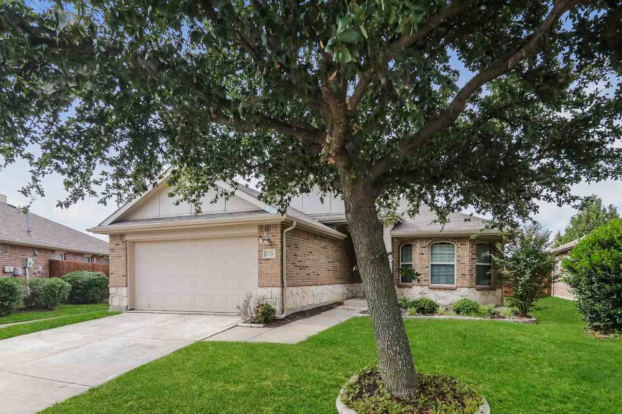 1524 Toucan Dr - Photo 3 of 16
