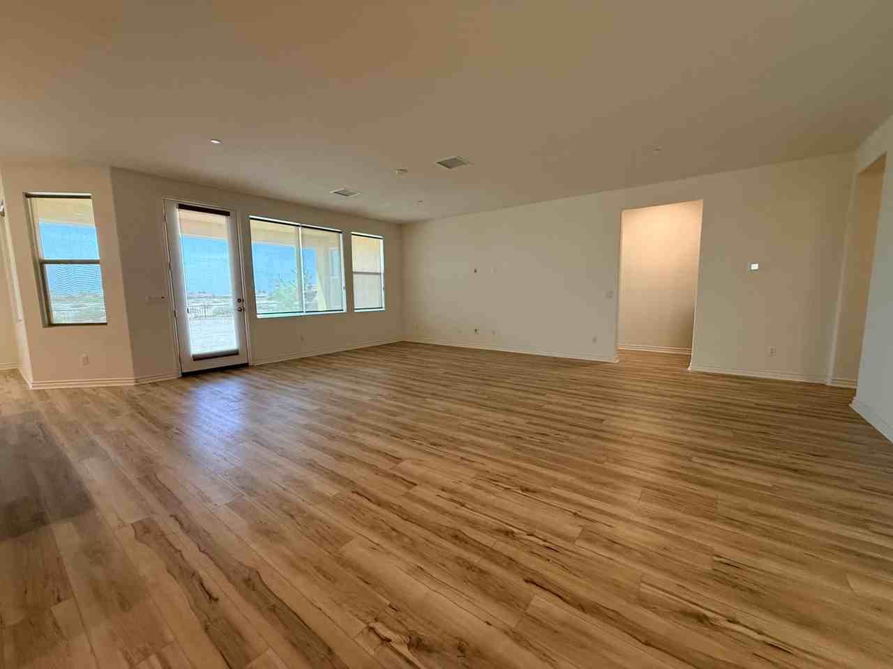 84935 Corso Ct - Photo 7 of 50