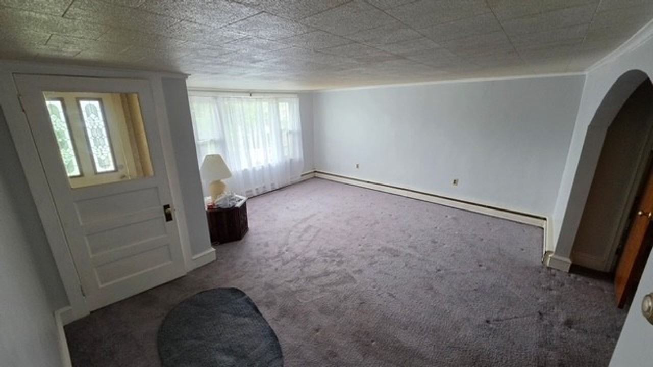 243 Pierce St - Photo 2 of 14