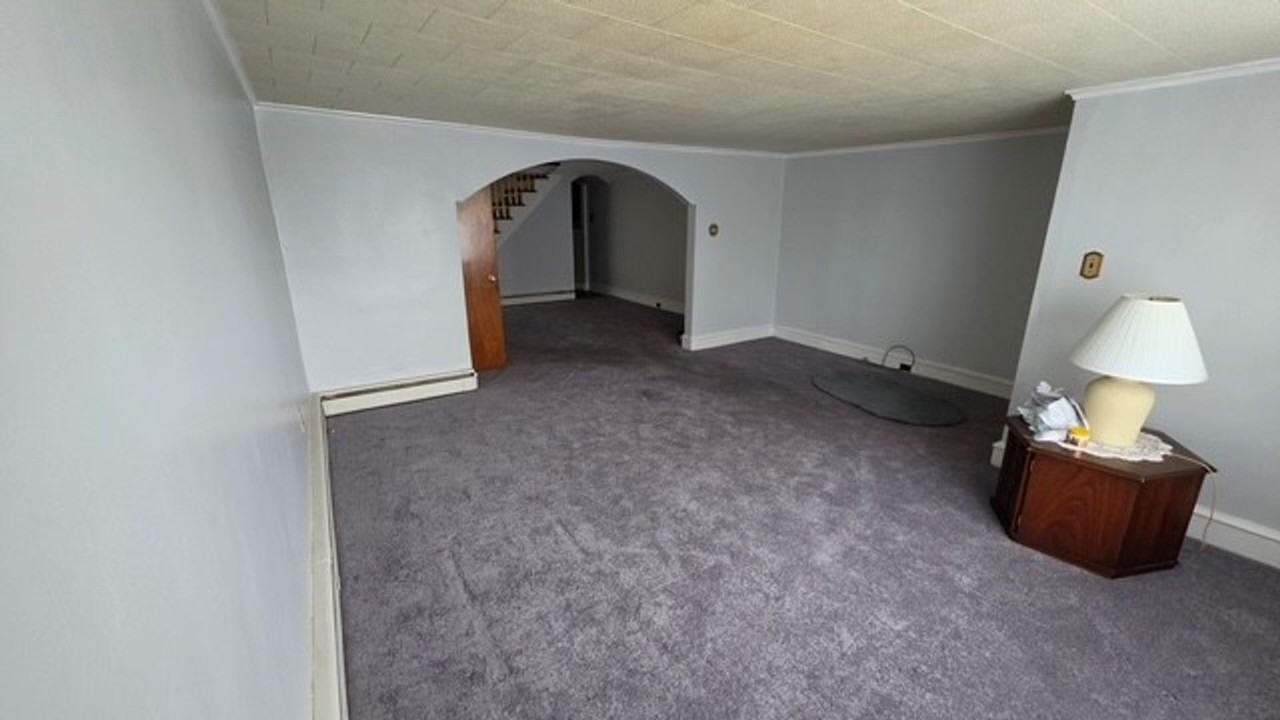 243 Pierce St - Photo 3 of 14
