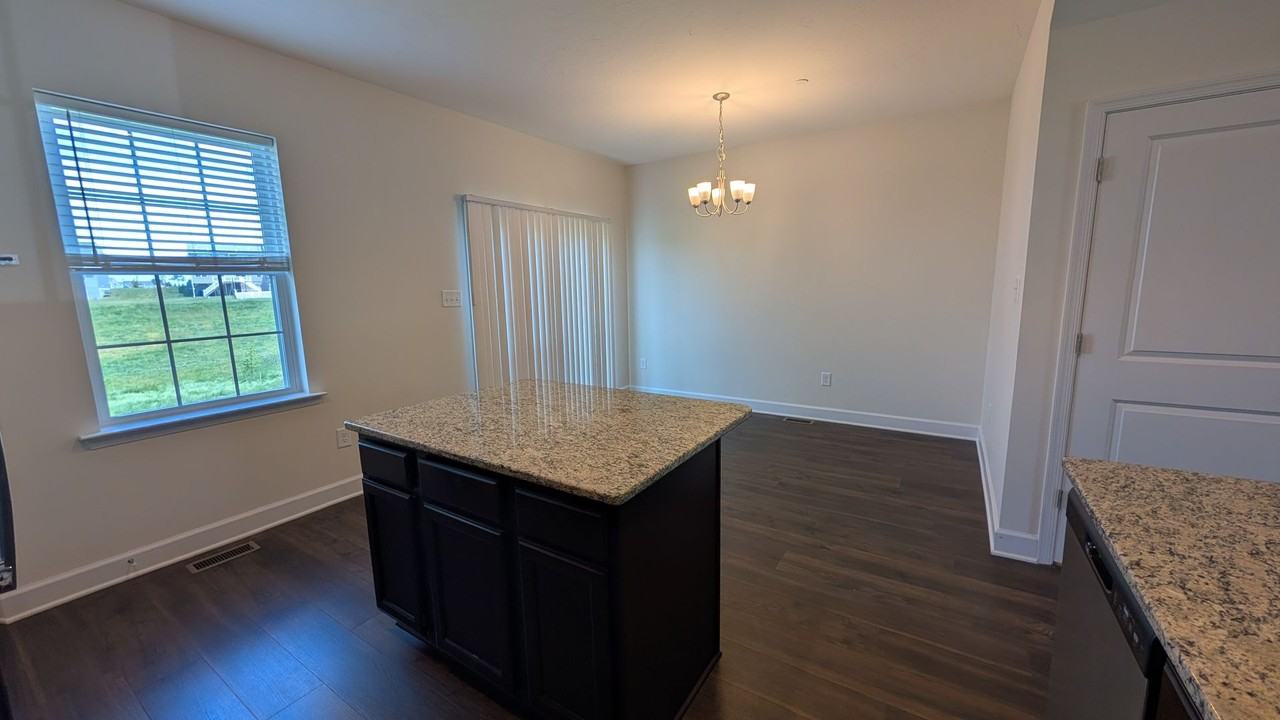 109 Holstein Dr - Photo 4 of 21