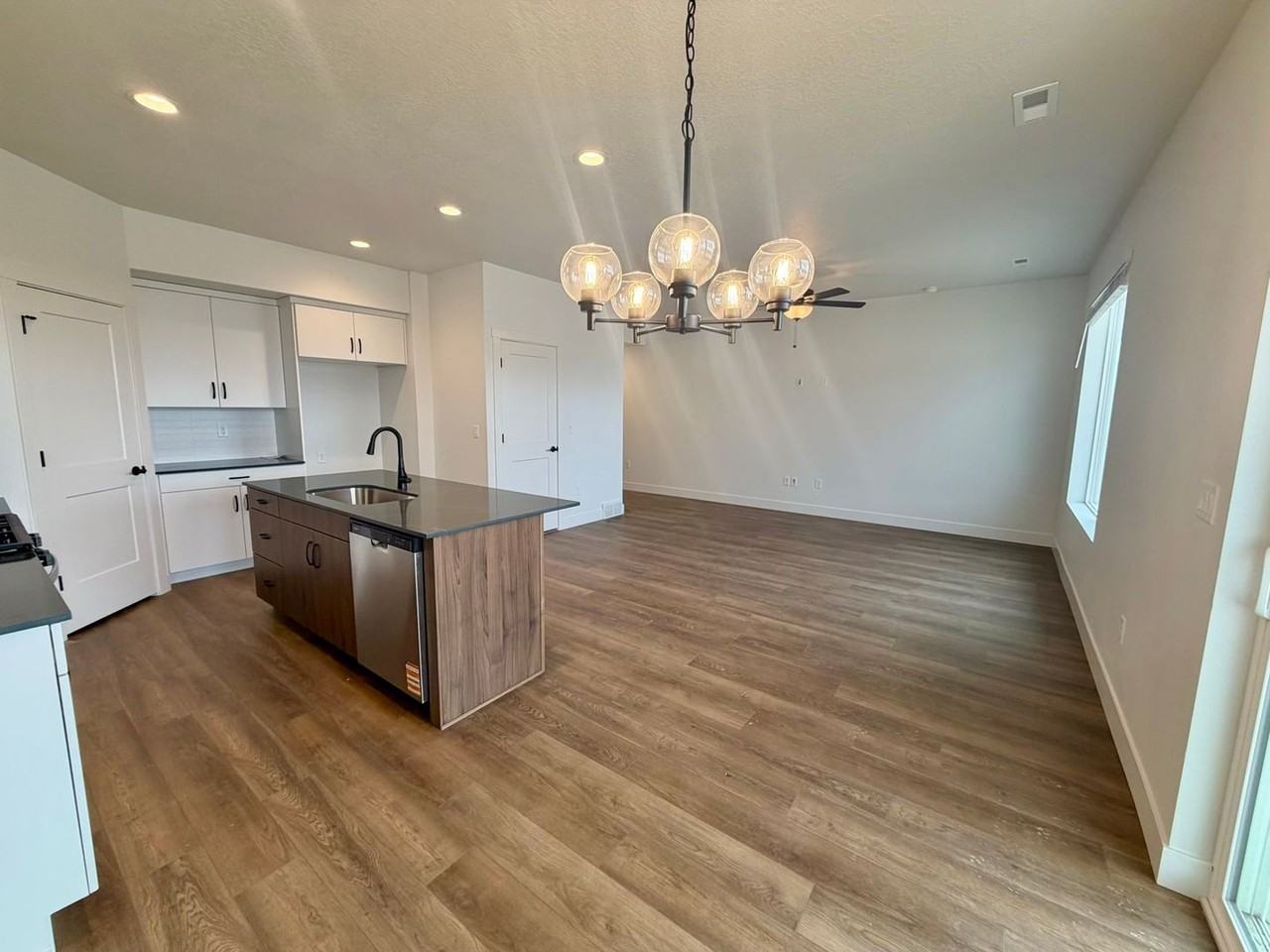 2721 2721 W 2775 N, #141 - Photo 5 of 20