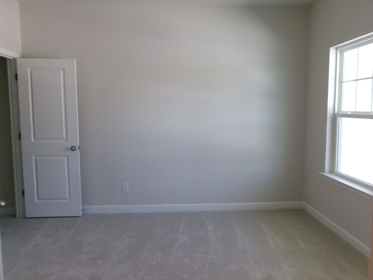 738 Ebb Tide Rd - Photo 3 of 27