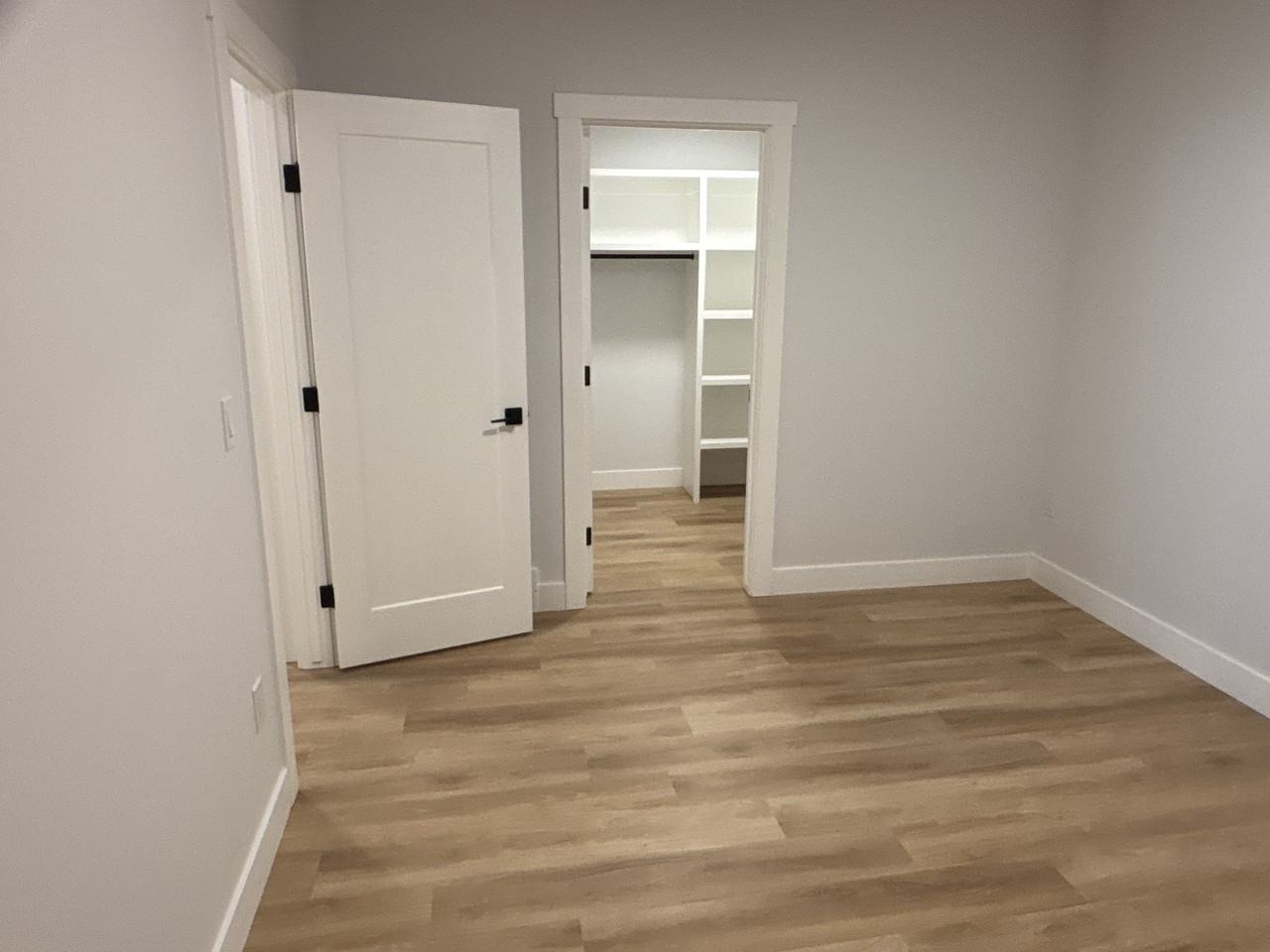 8526 47 Avenue Northwest - Photo 6 of 13