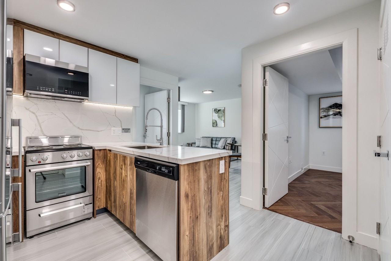 1168 Pendrell Street #101 - Photo 3 of 17