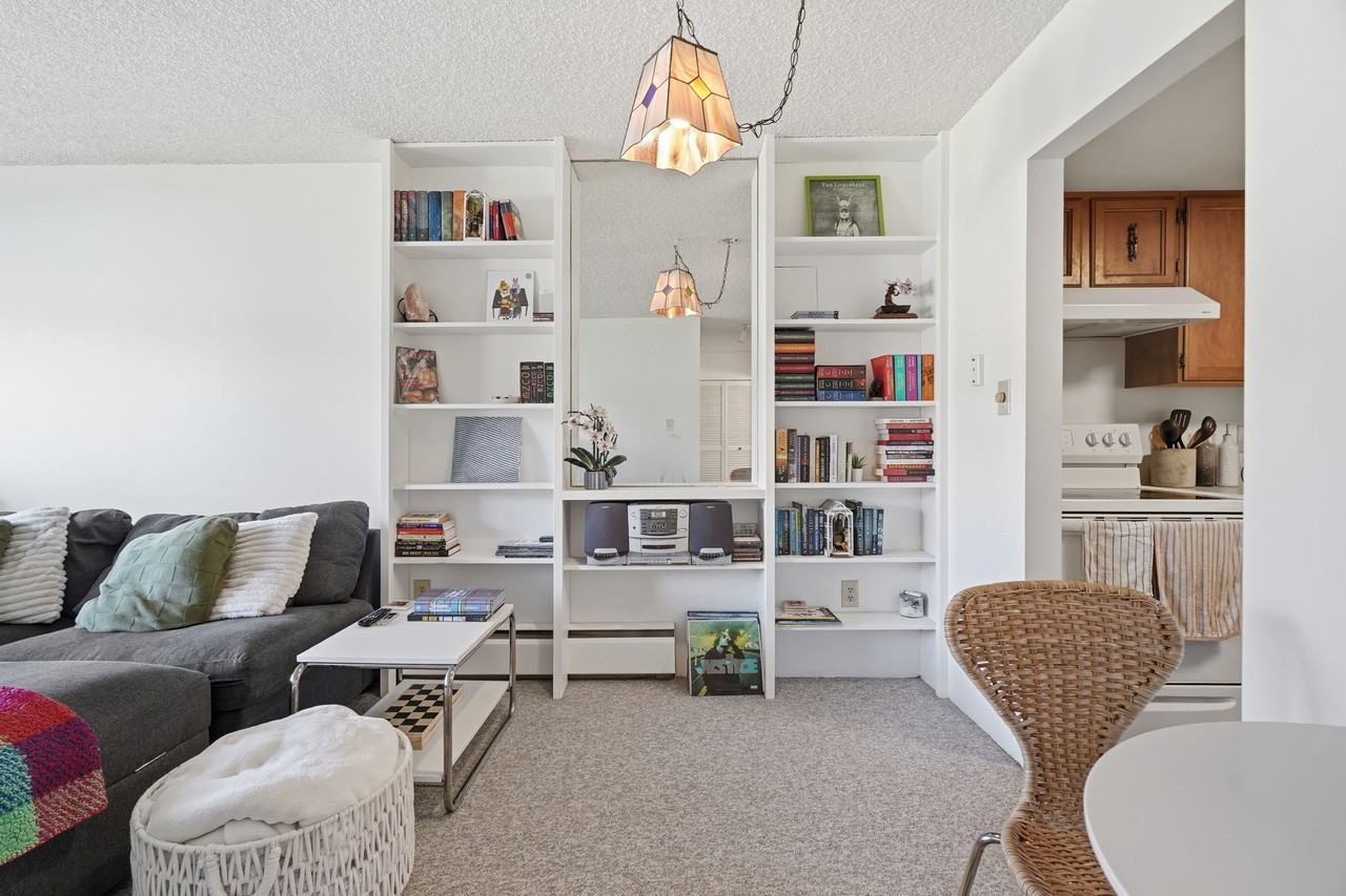 2475 York Avenue #305 - Photo 7 of 26
