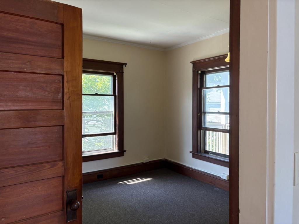 48 Monroe St - Photo 6 of 6