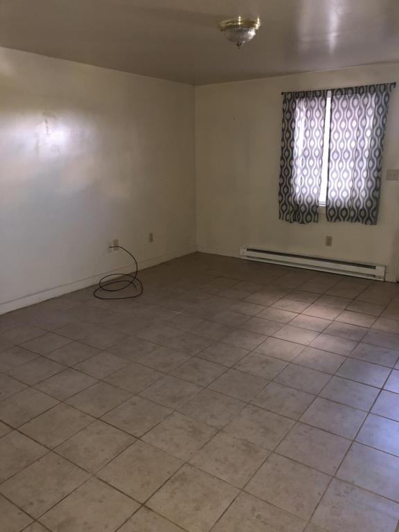 609 Grove City Rd - Photo 5 of 15