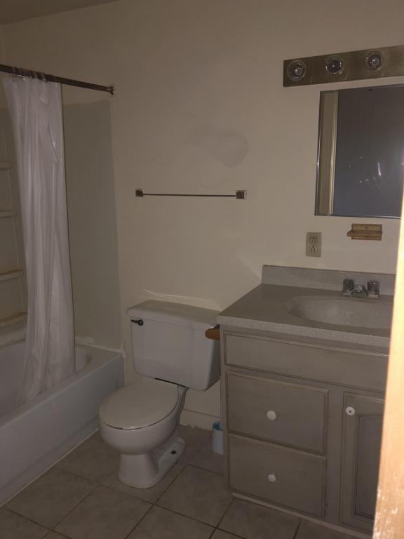 609 Grove City Rd - Photo 7 of 15