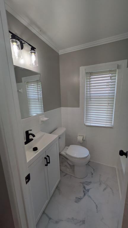 121 Nesper Rd - Photo 7 of 30