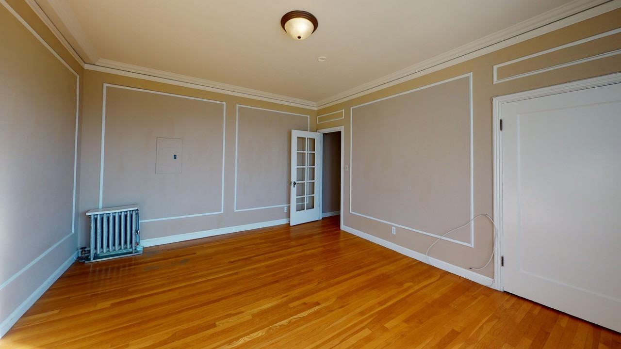 1635 Gough Street - Photo 2 of 15